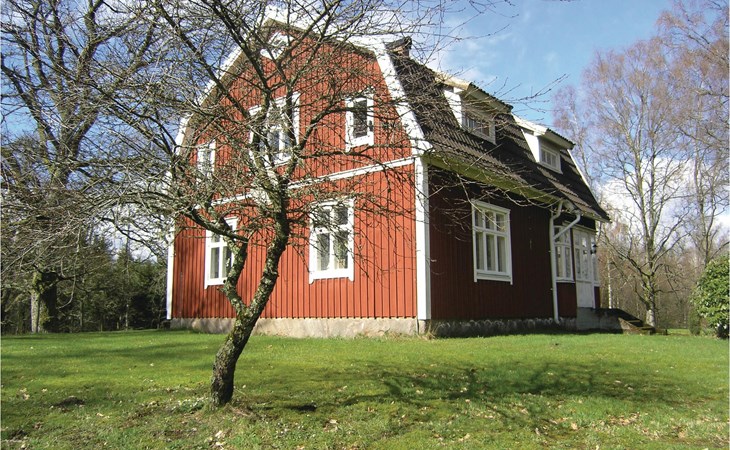 2 bedroom awesome home in Långaryd 1