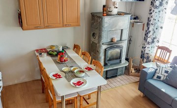 Aihki c/o villa Armas 50 2