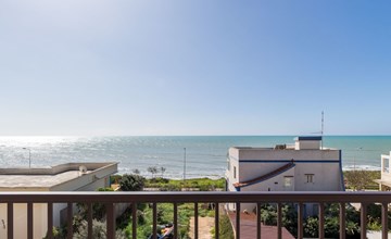 Appartement in Donnalucata mit Möblierter Terrasse und Meerblick 3