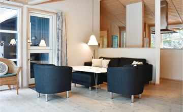 Gorgeous home in Væggerløse with WiFi 2
