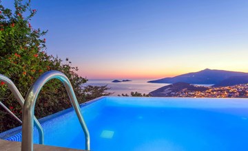 Villa für 10 P mit unglaublichem Ausblick 3