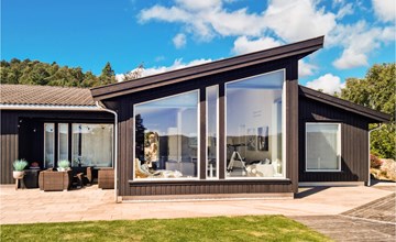 Stunning home in Lyngdal 3