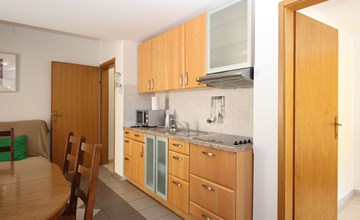 Appartement in Baška mit Eigener Terrasse 2