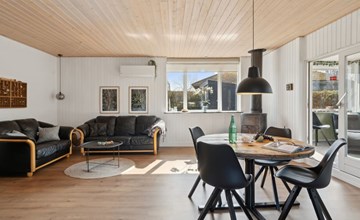 "Vemund" - 500m from the sea 2