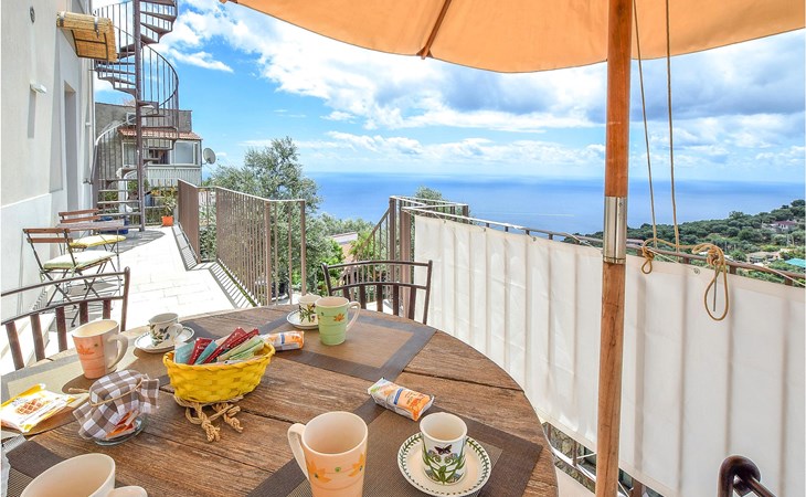 Cozy apartment in Massa Lubrense 1