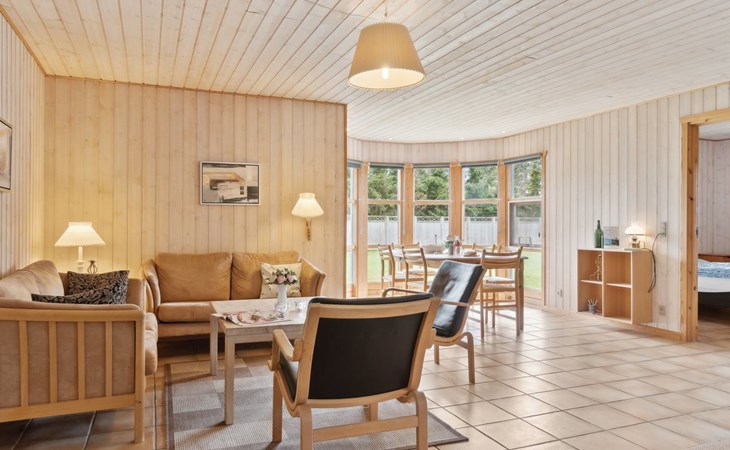 "Linda" - 600m from the sea in Sealand 1