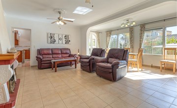 Awesome home in Rojales with kitchen 2