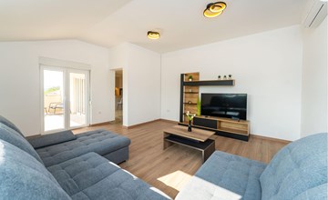 3 bedroom stunning home in Benkovac 3