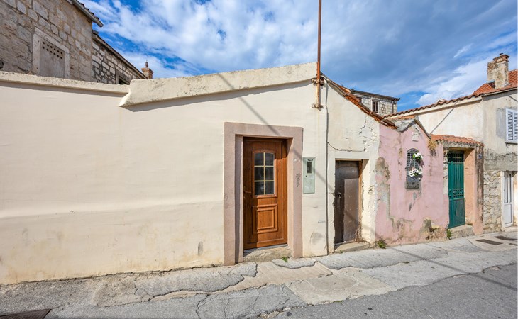 Awesome apartment in Split with WiFi 1