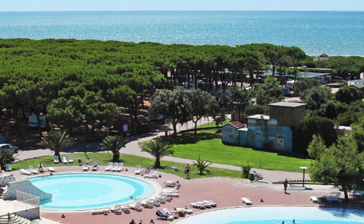 Gitavillage Kalifornien 1