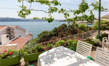 Cozy apartment in Klek with WiFi 2