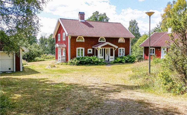 Beautiful home in Lammhult with sauna 1