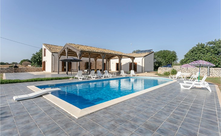 Awesome home in Ragusa with WiFi 1