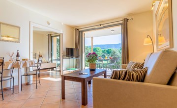 Provence Country Club (LSS204) 3
