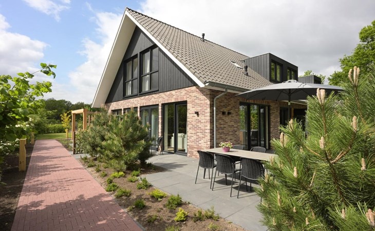 Heide Hoeve Hoekwoning met Hottub | 6 personen 1