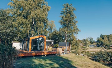 Lake View Scandi Scandi with Hottub & Sauna | 4 P 3