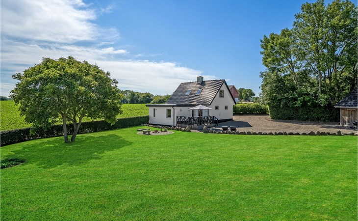 Beautiful home in Sydals with WiFi 1