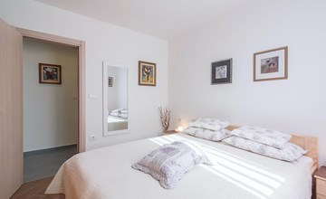 2 bedroom amazing apartment in Liznjan 3