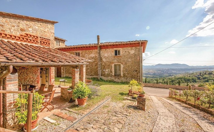 Haus mit Garten, Terrasse, in den Hügeln von Lucca 1