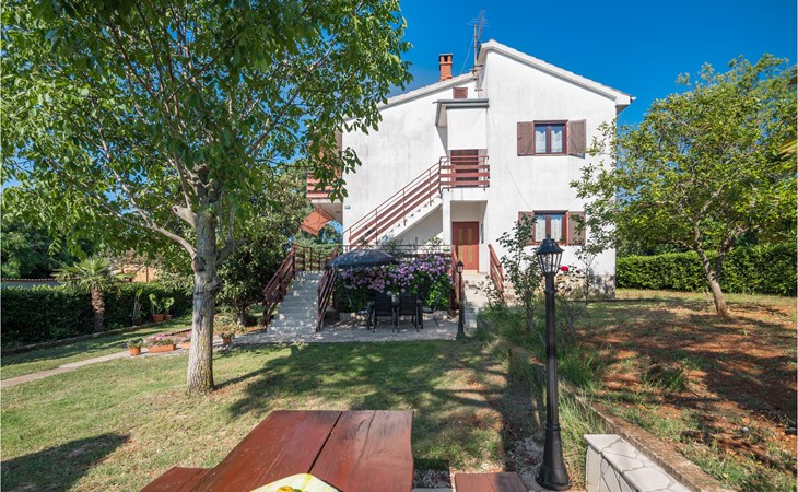 Lovely apartment in Kastelir with WiFi 1