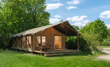 Safaritent met privé sanitair en extra groot terras | 8 pers.  2