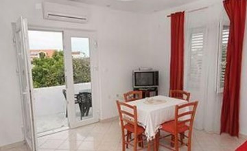 Kleines Apartment Emil Bordo 3