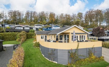 Prachtig huis met 3 slaapkamers in. 2