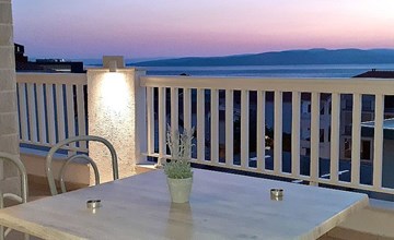 mit Blick auf das Wasser 2