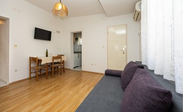 1 bedroom nice apartment in Dugi Rat 3