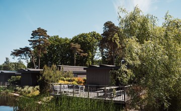 Luxuriöse Familien-Wasserlodge (6p) 3