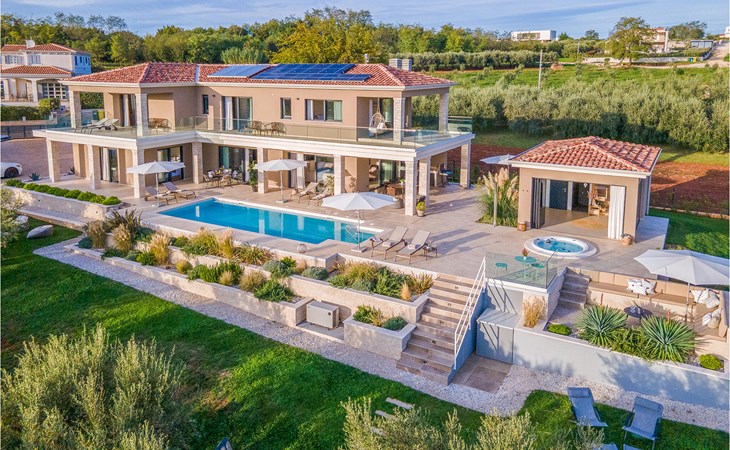 Villa ChristaLL 1