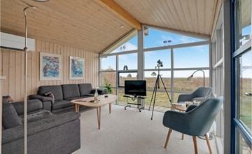 Beautiful home in Thyholm with WiFi 3