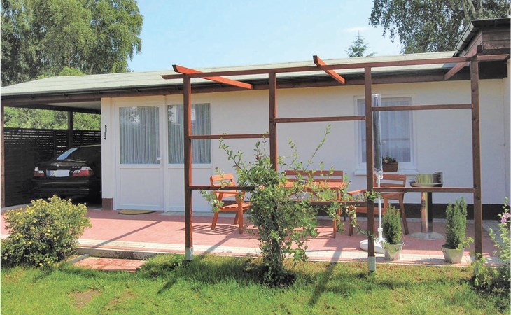 1 bedroom awesome home in Trassenheide 1