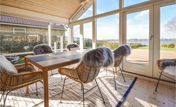 3 bedroom cozy home in Sunds 3