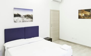 Auf dem Messegelände 14, in der Nähe des Zentrums und gegenüber dem Messegeländ 2