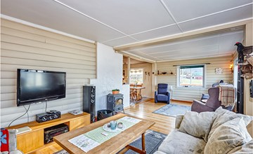 Beautiful home in Sortland with WiFi 3
