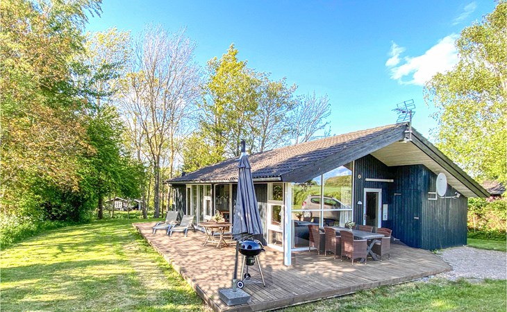 Pet friendly home in Stege with sauna 1