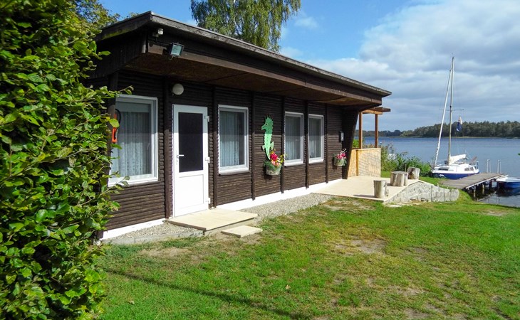 Güstrower Chaussee 1