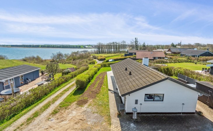 „Peetu“ – 200 m bis zur Bucht im Liim Fiord 1