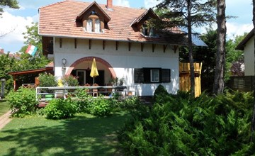 Appartement B in Strandnähe mit Terrasse und Grill 3