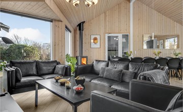 Lovely home in Tisvildeleje with sauna 3