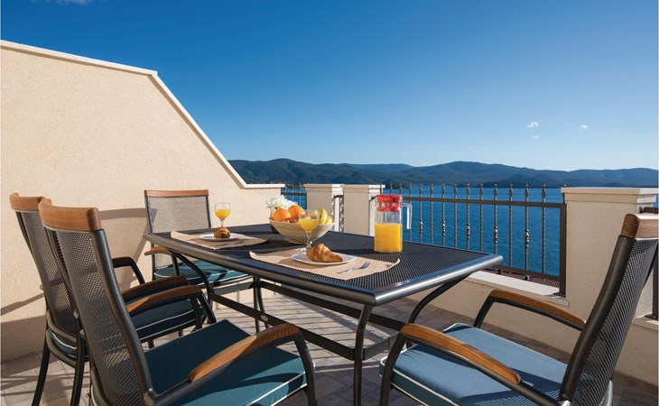 Awesome apartment in Komarna 1