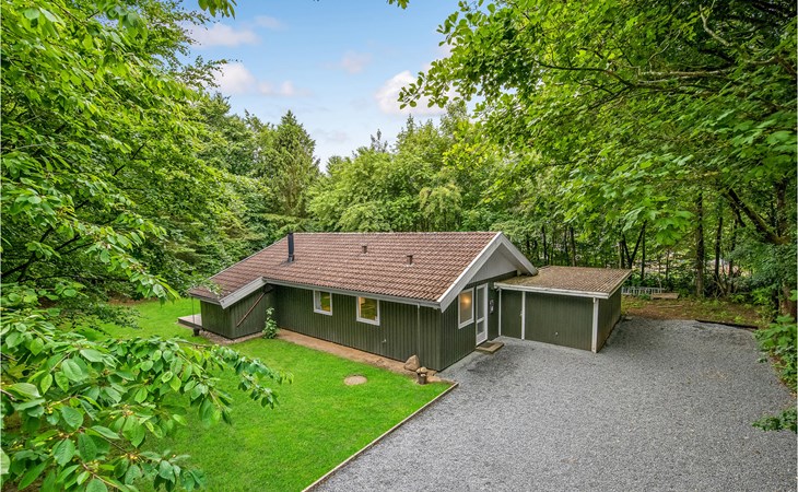 Beautiful home in Toftlund with WiFi 1