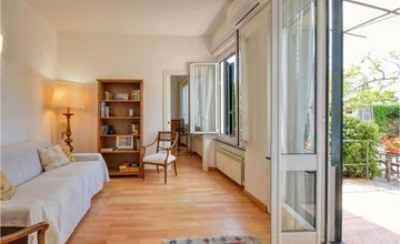Lovely apartment in Recco with kitchen 2