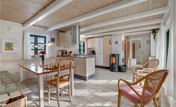 Amazing home in Ulfborg with WiFi 3