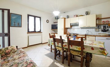 2 bedroom stunning home in Camaiore 3