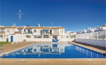 Cozy home in Torrevieja with WiFi 3