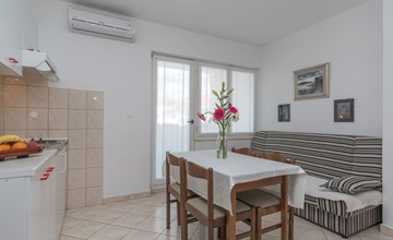 Apartment mit zwei Schlafzimmern und eigenem Balkon 2