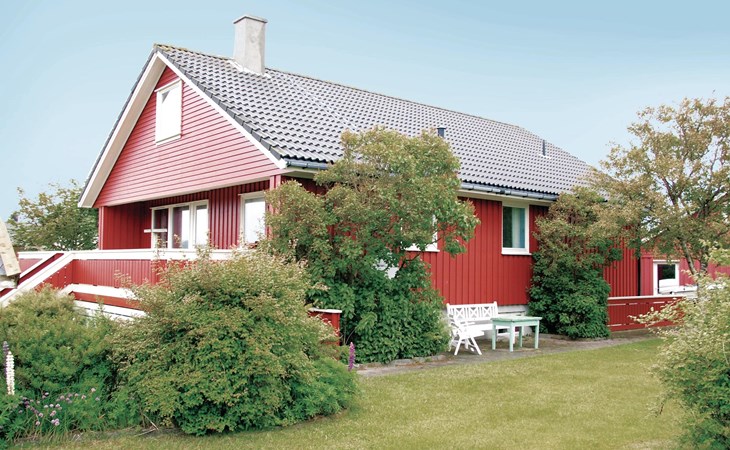 5 bedroom awesome home in Borhaug 1