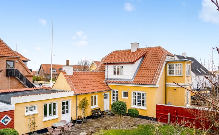 "Tryggi" - 300m from the sea 1